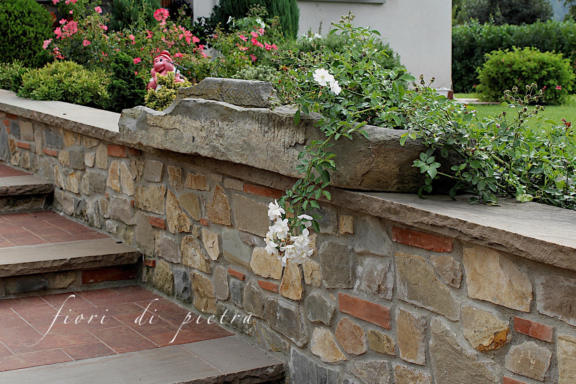 Realizzazione Rivestimenti in pietra Toscana - € 50,00/mq+iva