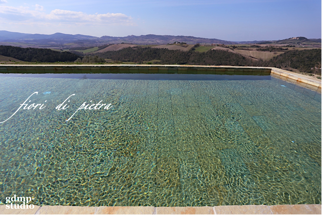 Realizzazione Piscine in pietra IRON BROWN
