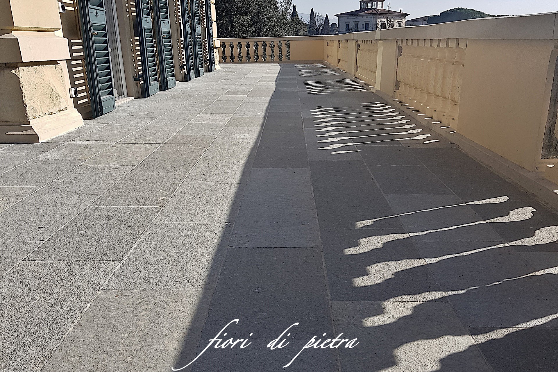 Realizzazione Pavimenti in pietra IRON DARK
