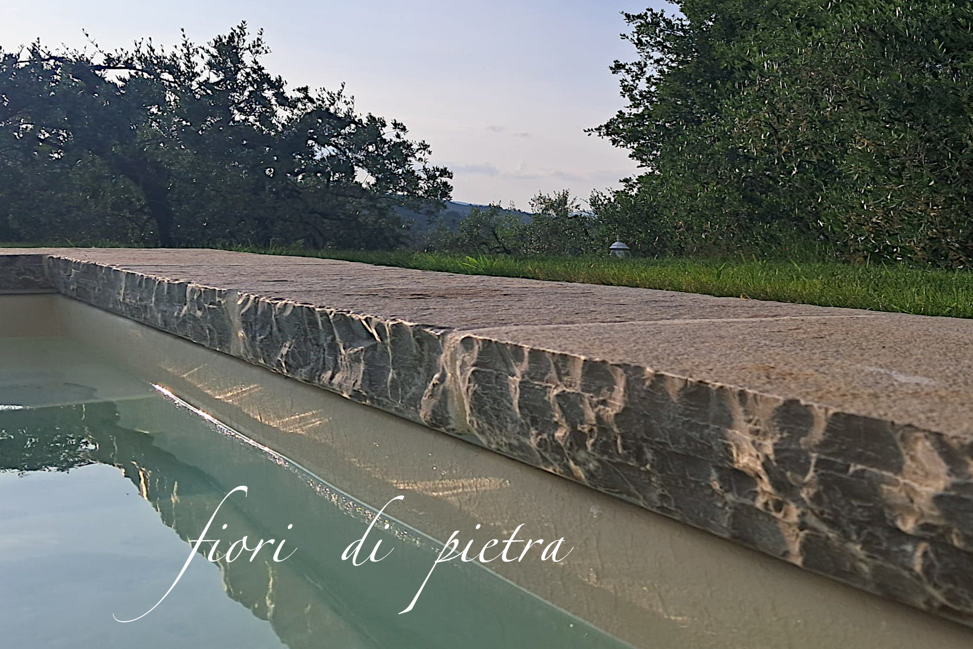 Realizzazione Piscine in pietra VECCHIA TOSCANA
